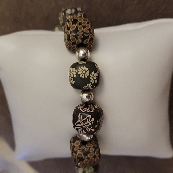 3/$30 Vtg VIVA BEADS Olive Green Chunky Floral Clay Beaded Stretch Bracelet - Picture 3 of 7